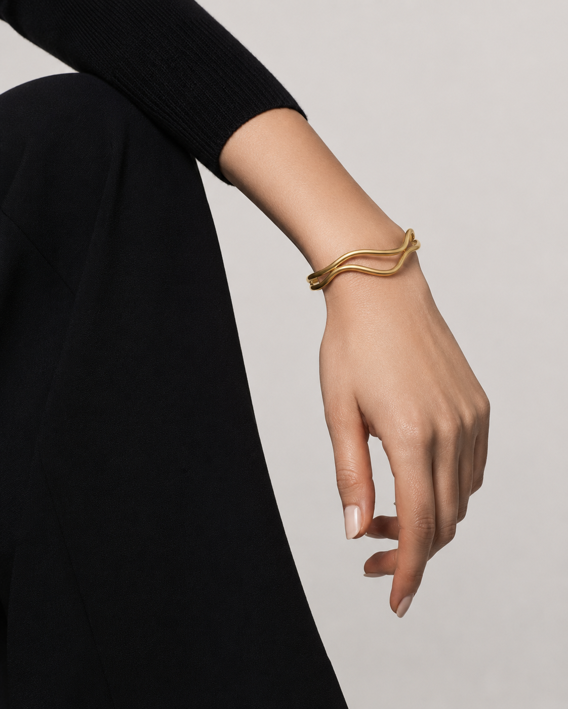 Auré Wave Cuff Bracelet